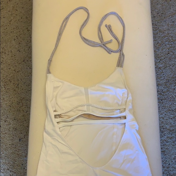 Lululemon Top - Picture 1 of 5